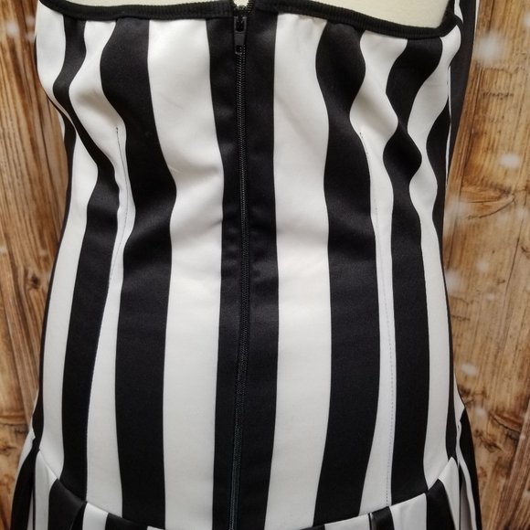 Leg Avenue Referee #69 Costume Halloween Women's M/L Zip-Up Halter Top Dress - Picture 8 of 10